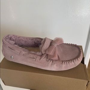 Ugg Dakota Tulle Bow Moccasins
